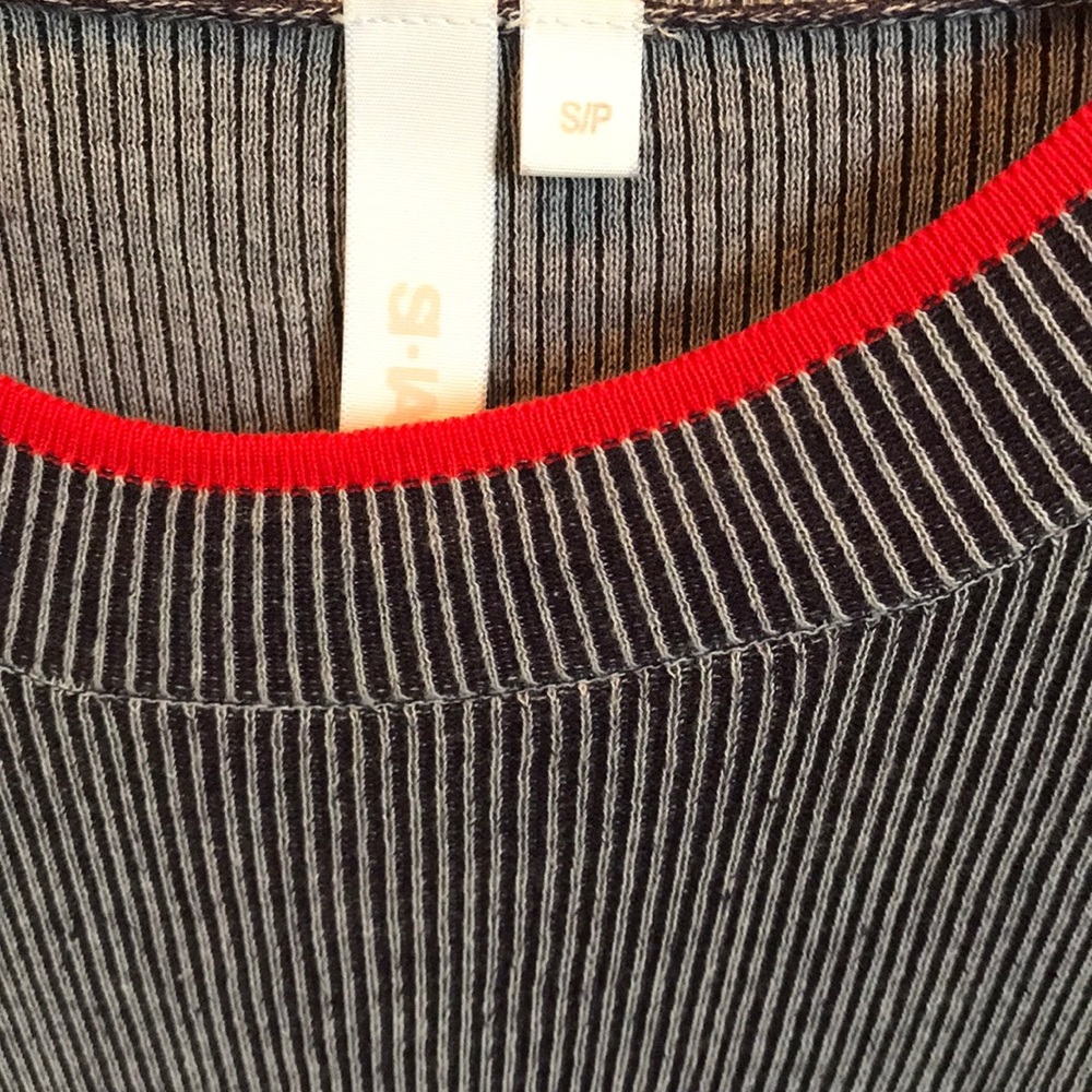 Shae small sweater